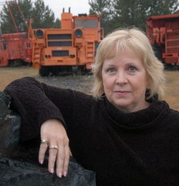 Lois Jenson, Frauenrechtlerin