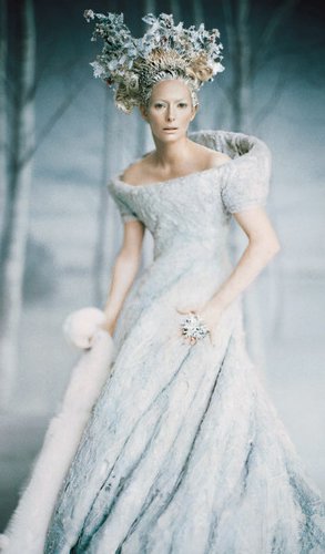 Snow Queen US-Vogue fashion scene